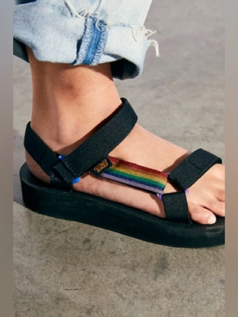 Teva Women's Black Rainbow Strap Sandal Teva Midform Universal Pride 10 - Picture 2 of 16